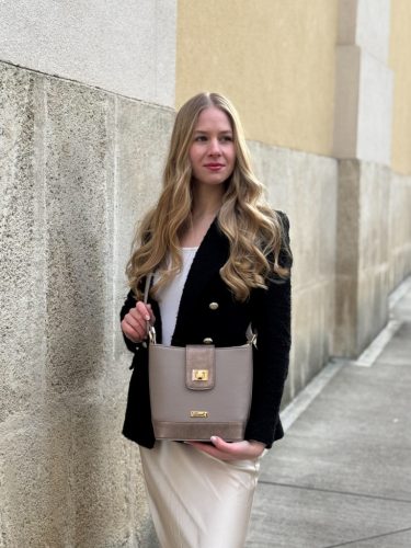 Nina 9437 bézs virág