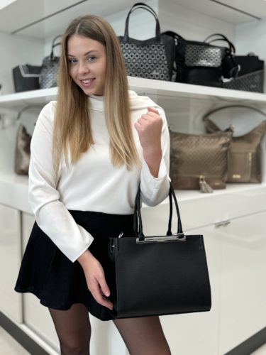 Chiara E 602 bis fekete rostbőr női kézitáska