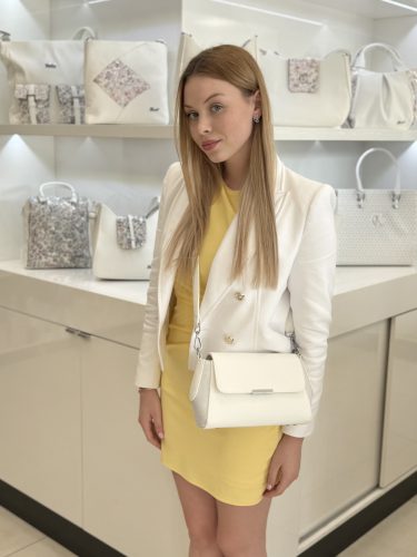 Alicja I 5054 fehér ezüst