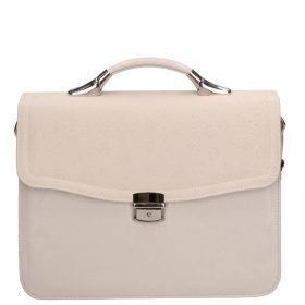 Karina 2005 bézs rózsa