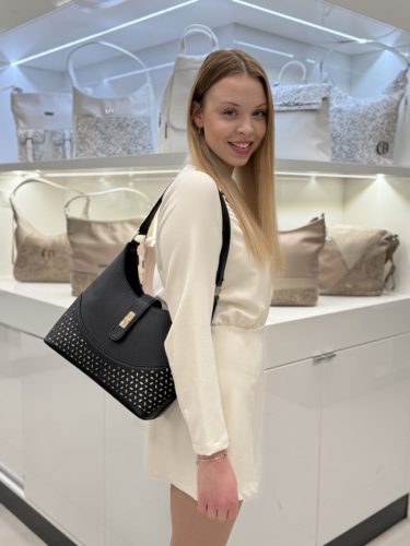 Alicja D 658-L fekete