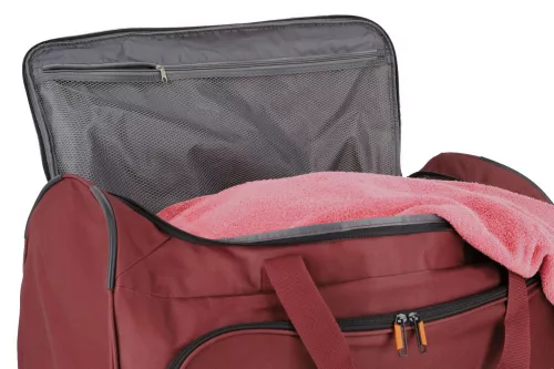 96277-70 Basics Fresh bordó 71cm nagy méretű gurulós utazótáska 