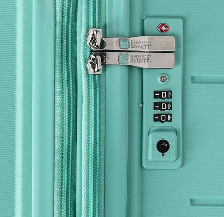 39047 015 zöld bőrönd szett